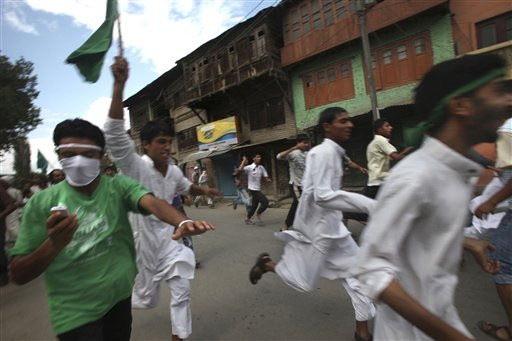 Η Ινδία στέλνει προειδοποίηση στο Πακιστάν εν μέσω ταραχών στο Κασμίρ