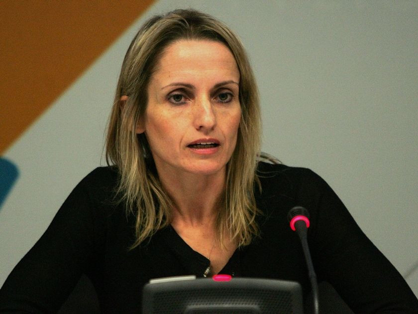 Διαψεύδει τις φήμες για υποψηφιότητά της στις δημοτικές εκλογές η Τ. Μπιρμπίλη