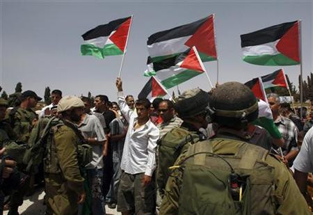 Παλαιστίνη: «Ναι» με επιφυλάξεις στις απευθείας συνομιλίες με το Ισραήλ