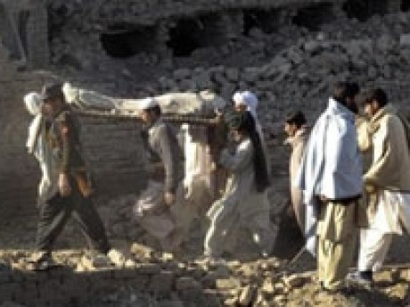 Πολύνεκρη επίθεση αμερικανικού μη επανδρωμένου αεροσκάφους στο Πακιστάν