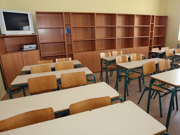 Τον κίνδυνο μη ομαλής λειτουργίας των σχολείων επισείει η ΟΛΜΕ