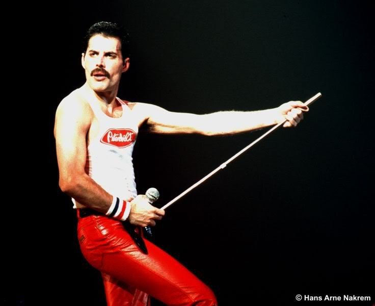 Freddie Mercury: Δεν θα γίνω ένας ροκ σταρ, αλλά ένας θρύλος