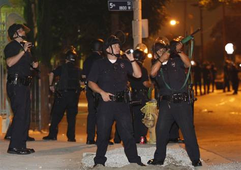 Ταραχές μετά το θάνατο μετανάστη από αστυνομικά πυρά στο Λος Άντζελες