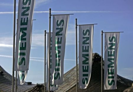 Σκάνδαλο Siemens: Σανιδάς στην Εξεταστική, Τσουγκράνης στην ανακρίτρια