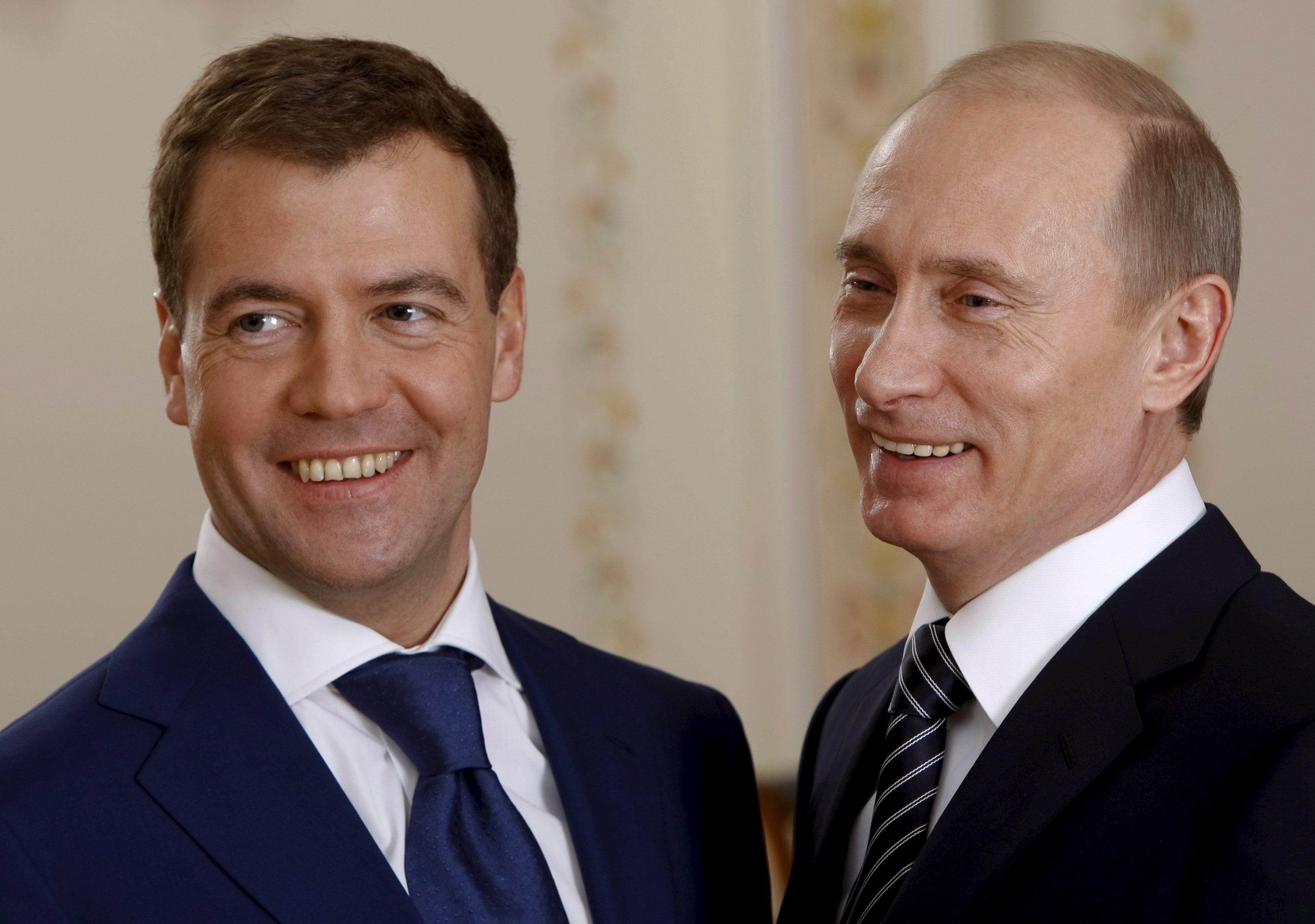 Μεντβέντεφ: «Για τη Ρωσία η κοινοβουλευτική δημοκρατία θα ήταν καταστροφή»