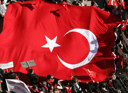 Νίκη Ερντογάν για τις συνταγματικές μεταρρυθμίσεις