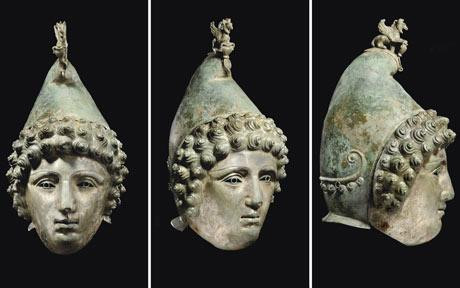 Αγγλία: Ανακαλύφθηκε σπάνιο ρωμαϊκό κράνος με ανιχνευτή μετάλλων