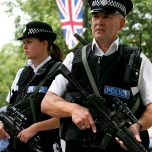Βρετανία: Συνελήφθησαν για «πληροφορίες περί πιθανής απειλής»