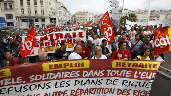 Γαλλία: Γενική απεργία κατά του συνταξιοδοτικού
