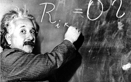 Επιβεβαιώνεται ο Αϊνστάιν: Ο χρόνος κυλάει πιο γρήγορα στο κεφάλι από ότι στα πόδια