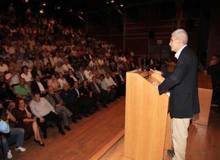 Γ. Μπουτάρης: Δεν είμαι κομματικός κλώνος