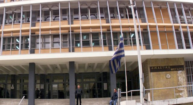 Φάρσα το τηλεφώνημα για βόμβα στο Δικαστικό Μέγαρο Θεσσαλονίκης