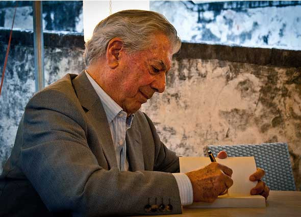 Στον Mario Vargas Llosa το Νόμπελ Λογοτεχνίας 2010
