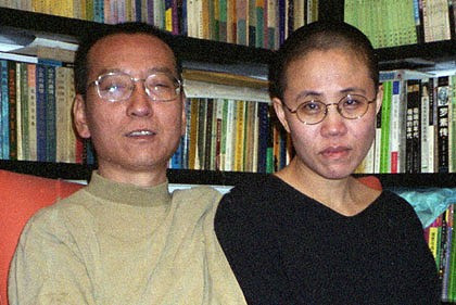 «Στα θύματα της Τιενανμέν» αφιερωμένο το Νόμπελ του Xiaobo, σε κράτηση η σύζυγός του