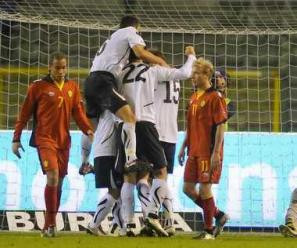 «Τρελό» ματς στις Βρυξέλλες, όρθιο στο Γουέμπλεϊ το Μαυροβούνιο
