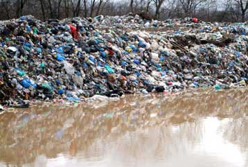 Το «λαθρεμπόριο» των τοξικών αποβλήτων στην Ελλάδα