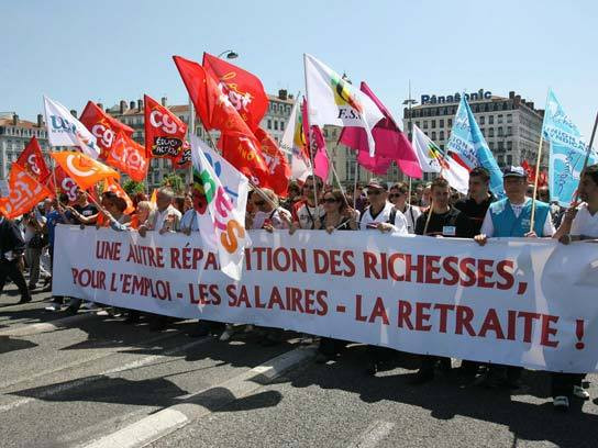 Επικυρώθηκε από το Συνταγματικό Συμβούλιο η συνταξιοδοτική μεταρρύθμιση στη Γαλλία