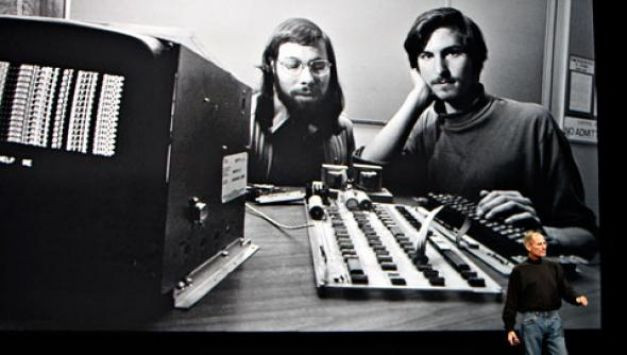 Στο σφυρί ο θρυλικός Apple-1 των Jobs και Wozniak
