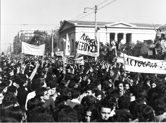 Το συντηρητικό και το ριζοσπαστικό μήνυμα του Πολυτεχνείου, του Γ. Σακελλαρίδη