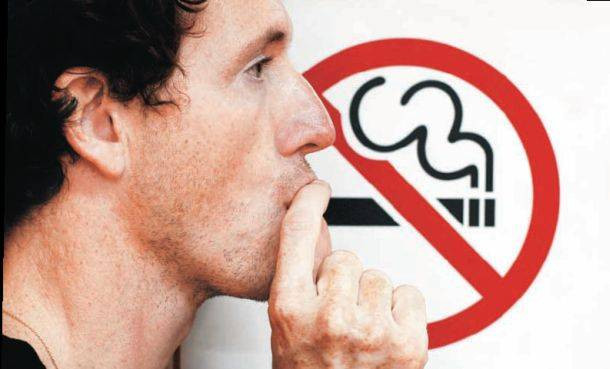 Εξετάζεται ελαστικοποίηση του νόμου για το κάπνισμα