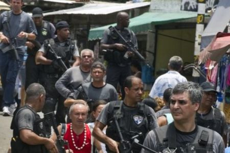 Βραζιλία: Αστυνομικές εισβολές σε 20 φαβέλες με 2 νεκρούς