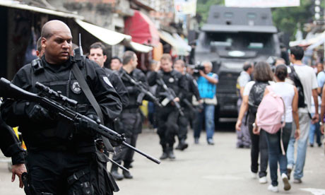 Πάνω από 21 οι νεκροί από τις συγκρούσεις αστυνομίας-συμμοριών στη Βραζιλία