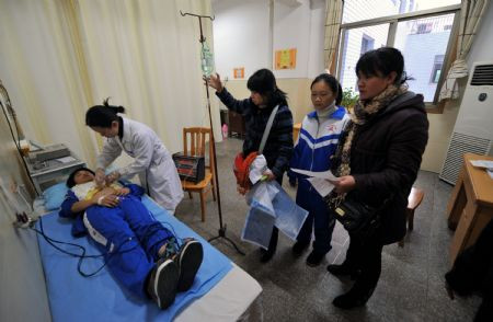 Δεκάδες παιδιά τραυματίες από ποδοπάτημα σε σχολείο της Κίνας