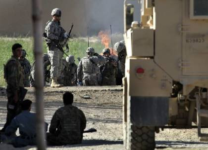 Νεκροί στρατιώτες από επίθεση αυτοκτονίας στο Αφγανιστάν