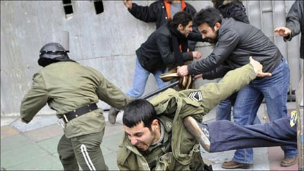 Ιράν: Συλλήψεις σε φοιτητικές διαδηλώσεις
