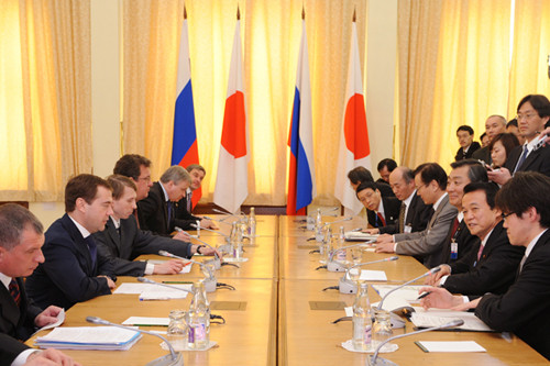 Συμφωνία Ιαπωνίας και Ρωσίας για εργοστάσιο υγροποίησης φυσικού αερίου