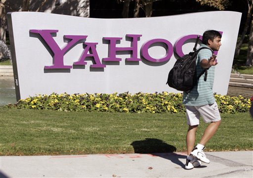 Πάνω από 600 απολύσεις από την Yahoo!