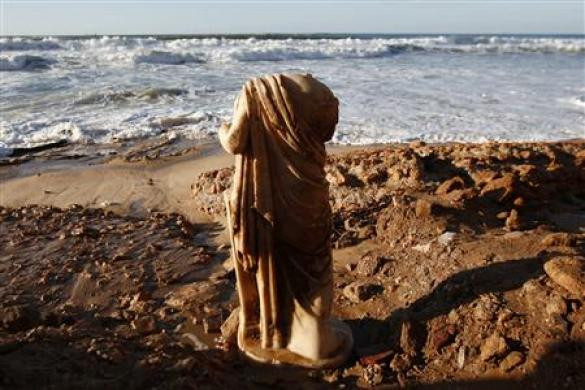 Ρωμαϊκό άγαλμα 1.700 ετών «ξεβράστηκε» σε παραλία του Ισραήλ