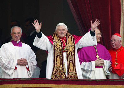 Πάπας Βενέδικτος: «Το ’70 η παιδοφιλία δεν ήταν ανάθεμα»