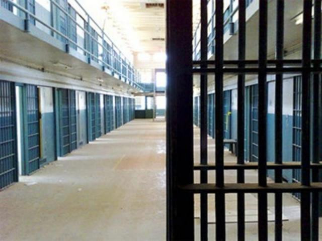 Έρευνα για το μεγαλύτερο κύκλωμα διακίνησης ναρκωτικών και διαφθοράς στις φυλακές