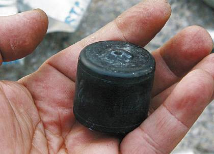 Πλαστικές σφαίρες κατά κατοίκων στην Κερατέα
