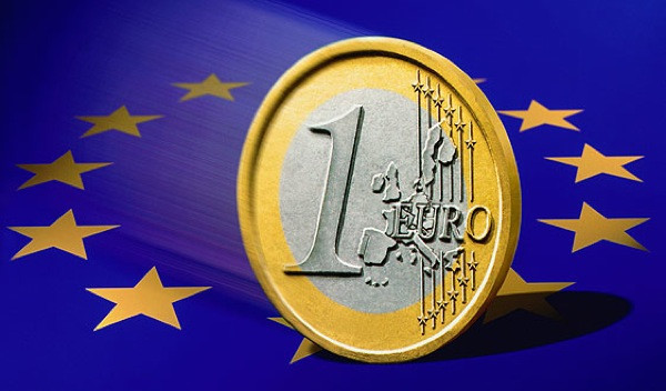 Πέφτει το ευρώ, ανεβαίνει το ελληνικό spread