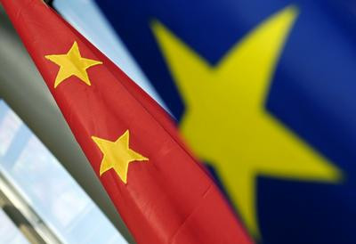 Η Κίνα «θα βοηθήσει στην αποκατάσταση της οικονομίας» στην ευρωζώνη