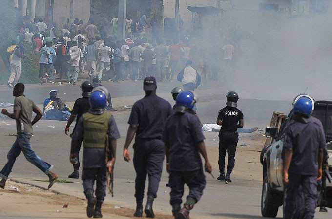 Ακτή Ελεφαντοστού: Οι ΗΠΑ ζητούν την παραίτηση του Γκμπάγκμπο