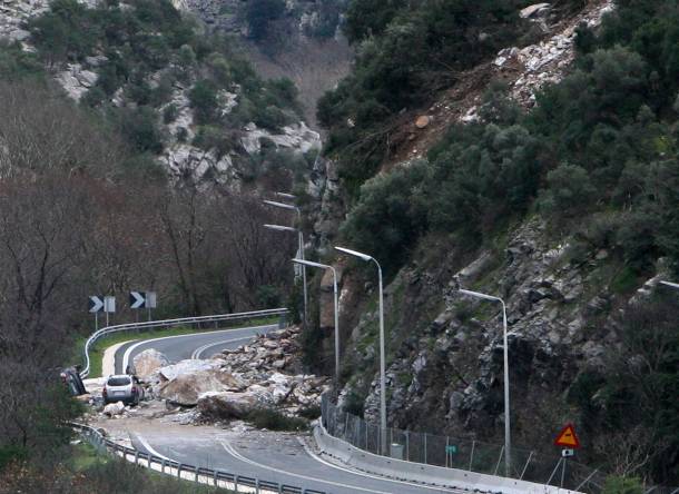 Κατολισθήσεις στην επαρχιακή οδό Ιωαννίνων – Ηγουμενίτσας