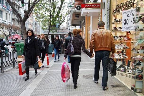 Μειώθηκε κατά 8,1% ο δείκτης όγκου στο λιανεμπόριο