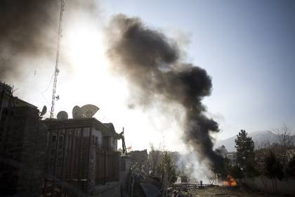 Δεκαεπτά νεκροί από επίθεση αυτοκτονίας στο Αφγανιστάν