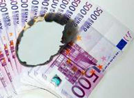 «Τρύπα» 250 εκατ. ευρώ στα έσοδα του προϋπολογισμού του 2010