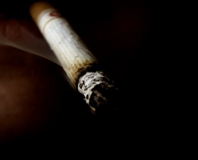 Κάπνισμα κατ’ εξαίρεση σε κέντρα που σερβίρεται αλκόολ με επιβολή φόρου;