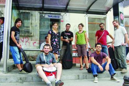 Ο Ταγίπ Ερντογάν στα δικαστήρια εναντίον φοιτητικής καλλιτεχνικής ομάδας