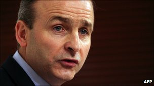 Νέος πρόεδρος του Fianna Fail και έγκριση του προϋπολογισμού στην Ιρλανδία