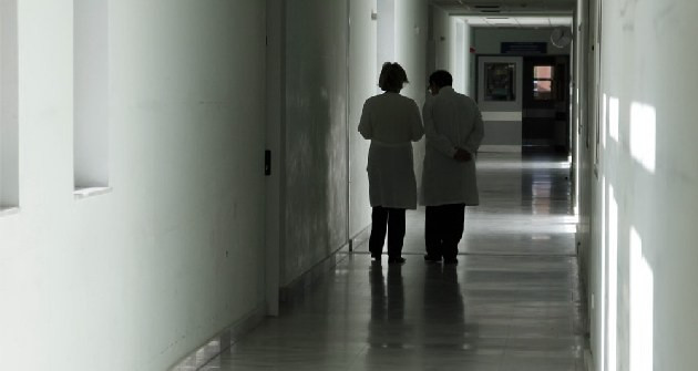 Στο ΣτΕ ο Ιατρικός Σύλλογος Αθηνών κατά των ολοήμερων νοσοκομείων