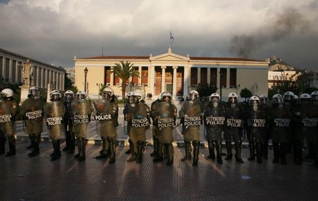 Σύγκρουση ΣΥΡΙΖΑ και ΛΑΟΣ για το πανεπιστημιακό άσυλο