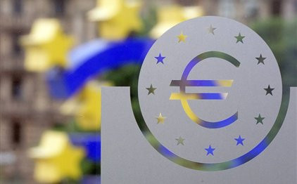 Bloomberg: Επιφυλάξεις από Ελλάδα και Ιταλία για τον ετήσιο ρυθμό μείωσης του δημόσιου χρέους
