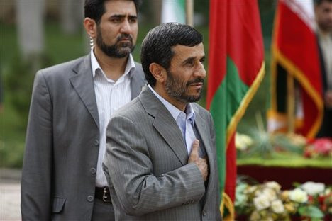 Αχμαντινετζάντ: Η Ισλαμική Επανάσταση οδήγησε σε μία «παγκόσμια αφύπνιση»