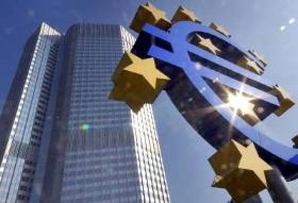 «Απέχει» για τρίτη εβδομάδα η ΕΚΤ από την αγορά ομολόγων
